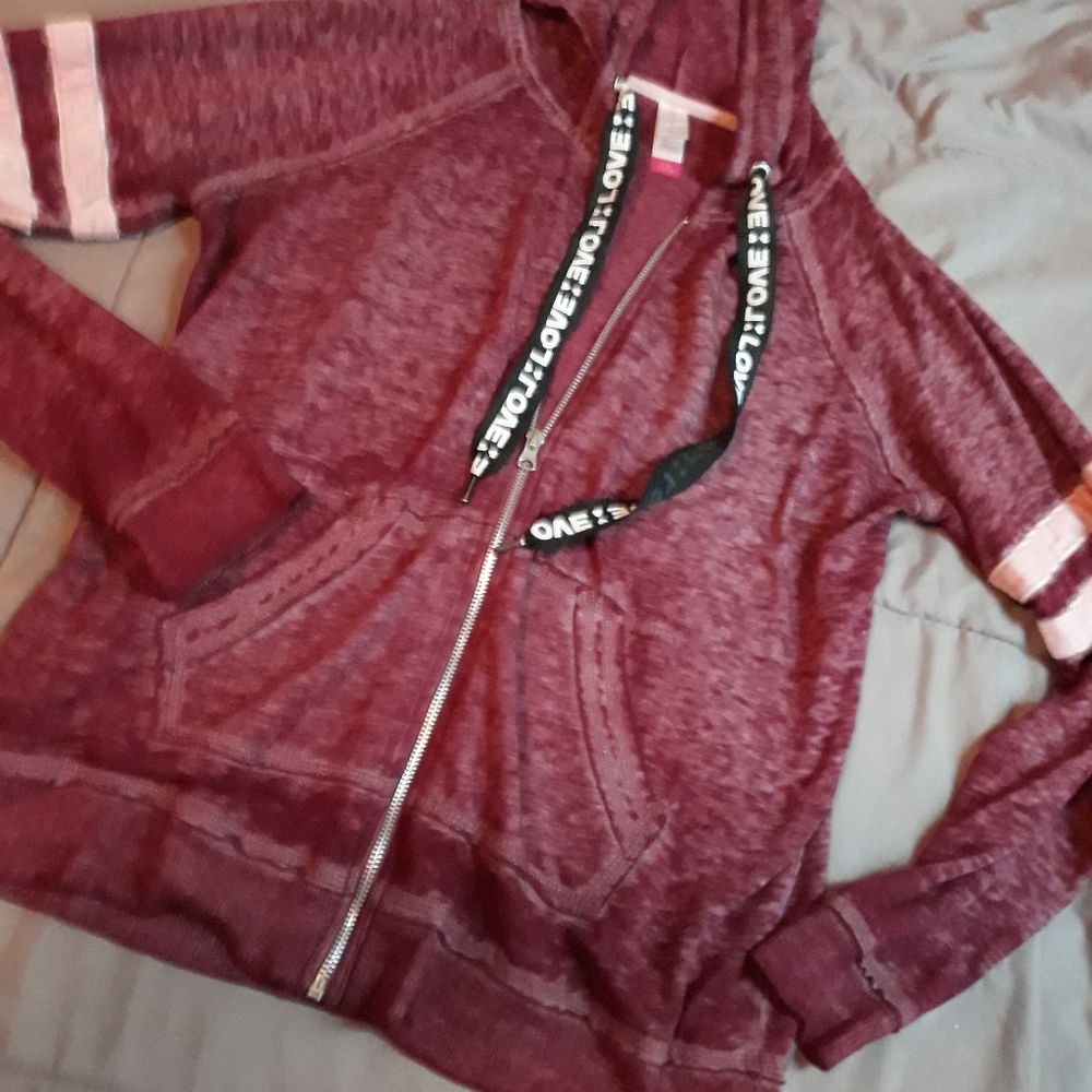 NWOT Ladies lg lightweight zip up hoodie